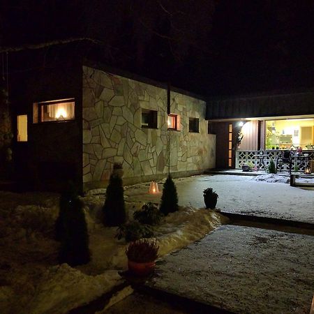 B&B Neulomotie Orimattila Buitenkant foto