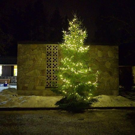 B&B Neulomotie Orimattila Buitenkant foto
