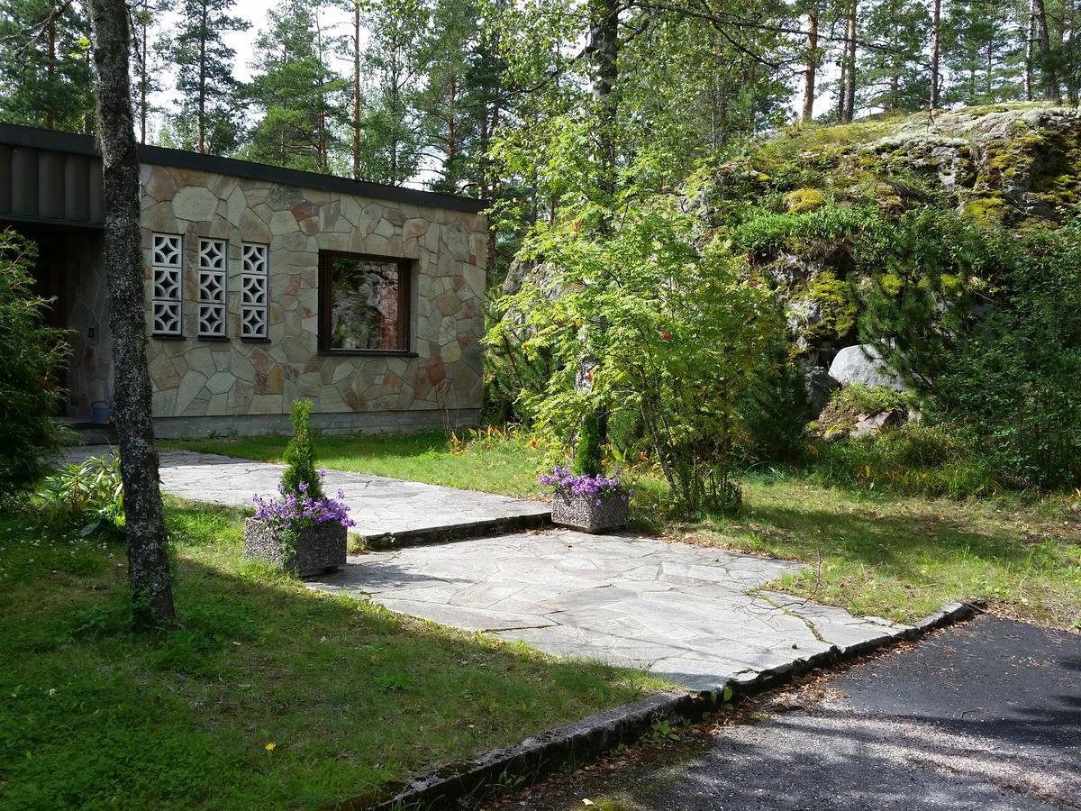 B&B Neulomotie Orimattila Buitenkant foto