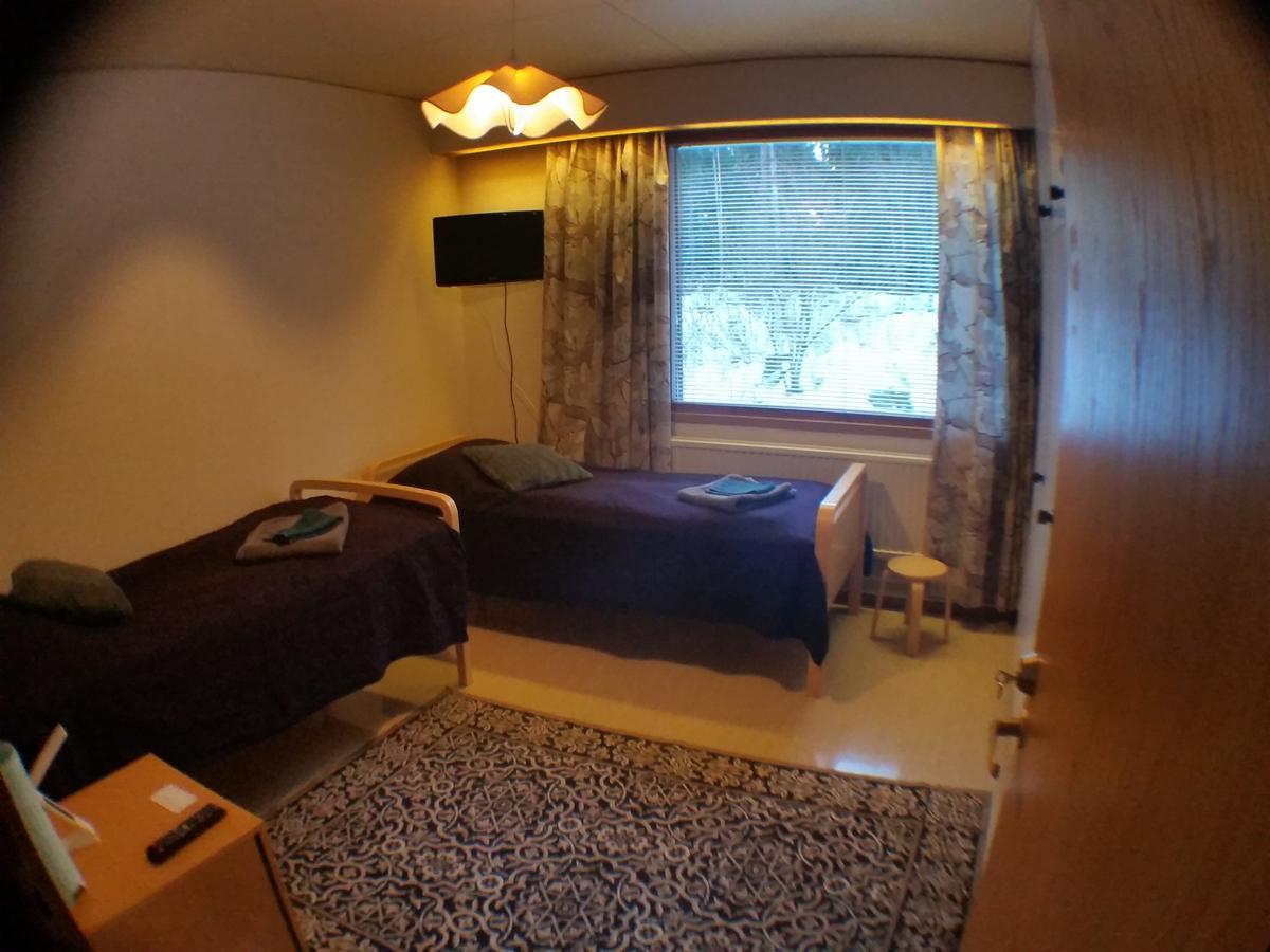 B&B Neulomotie Orimattila Buitenkant foto